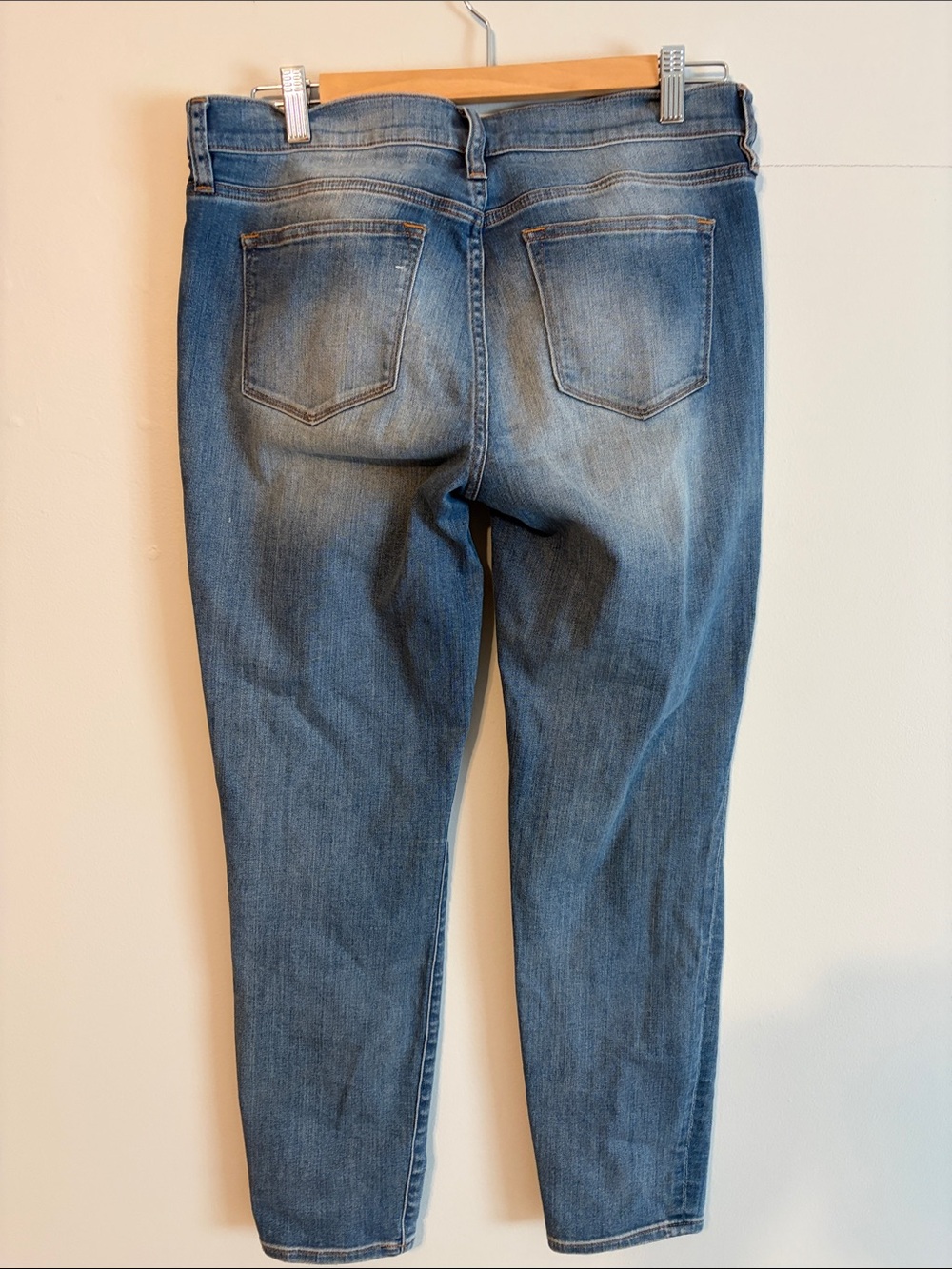 J. Crew Women Blue Wash Jeans.30/28. Stretch style. - Picture 5 of 5